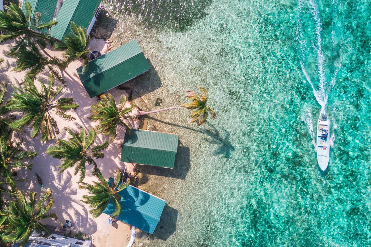 best beaches in belize to explore