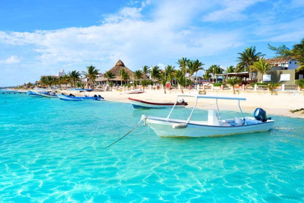 This Upcoming Beach Town Next To Cancun Is Thriving This Summer